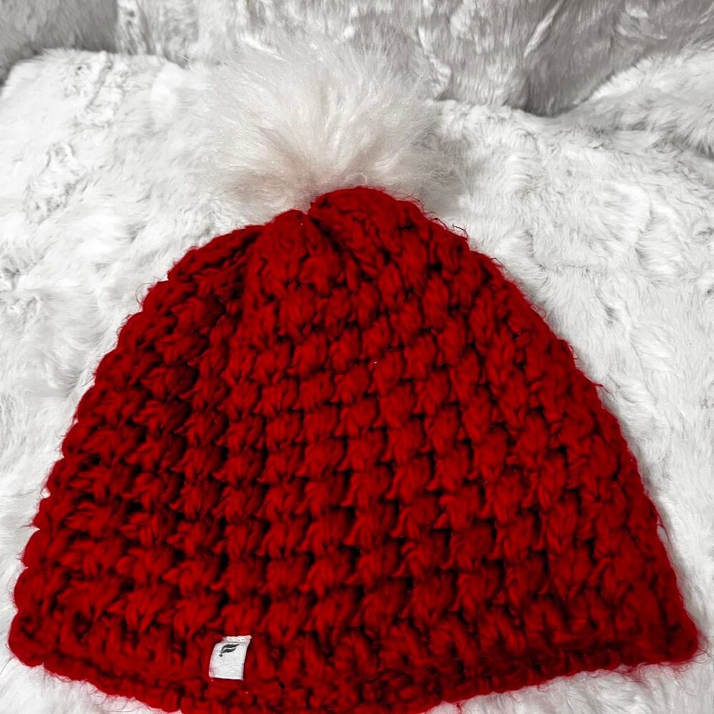 FABLETICS Red crochet beanie With white pom pom